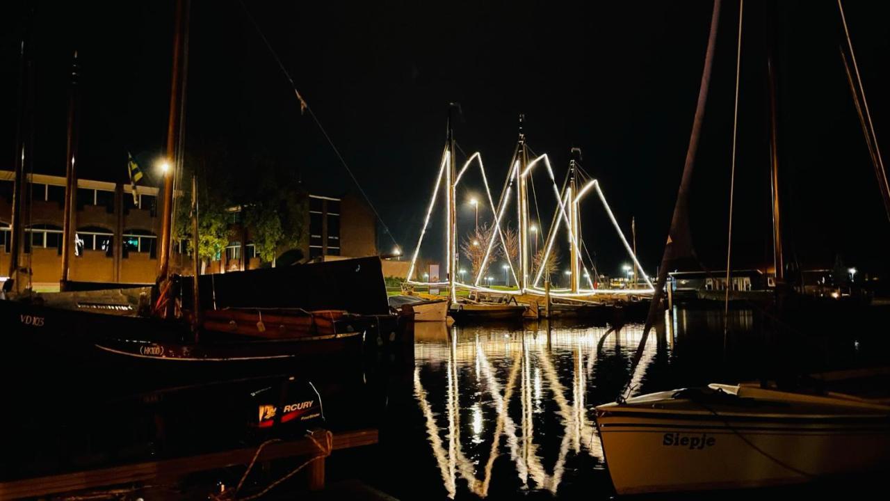Woonboot 4 Harderwijk Hotell Eksteriør bilde